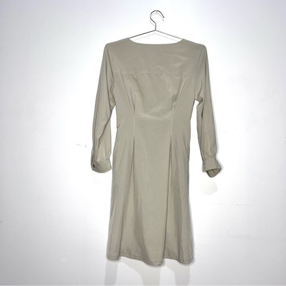 Avan Lily Button Front Dress - Picture 2 of 8
